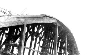 Photo 1956 GU effondrement construction019.jpg